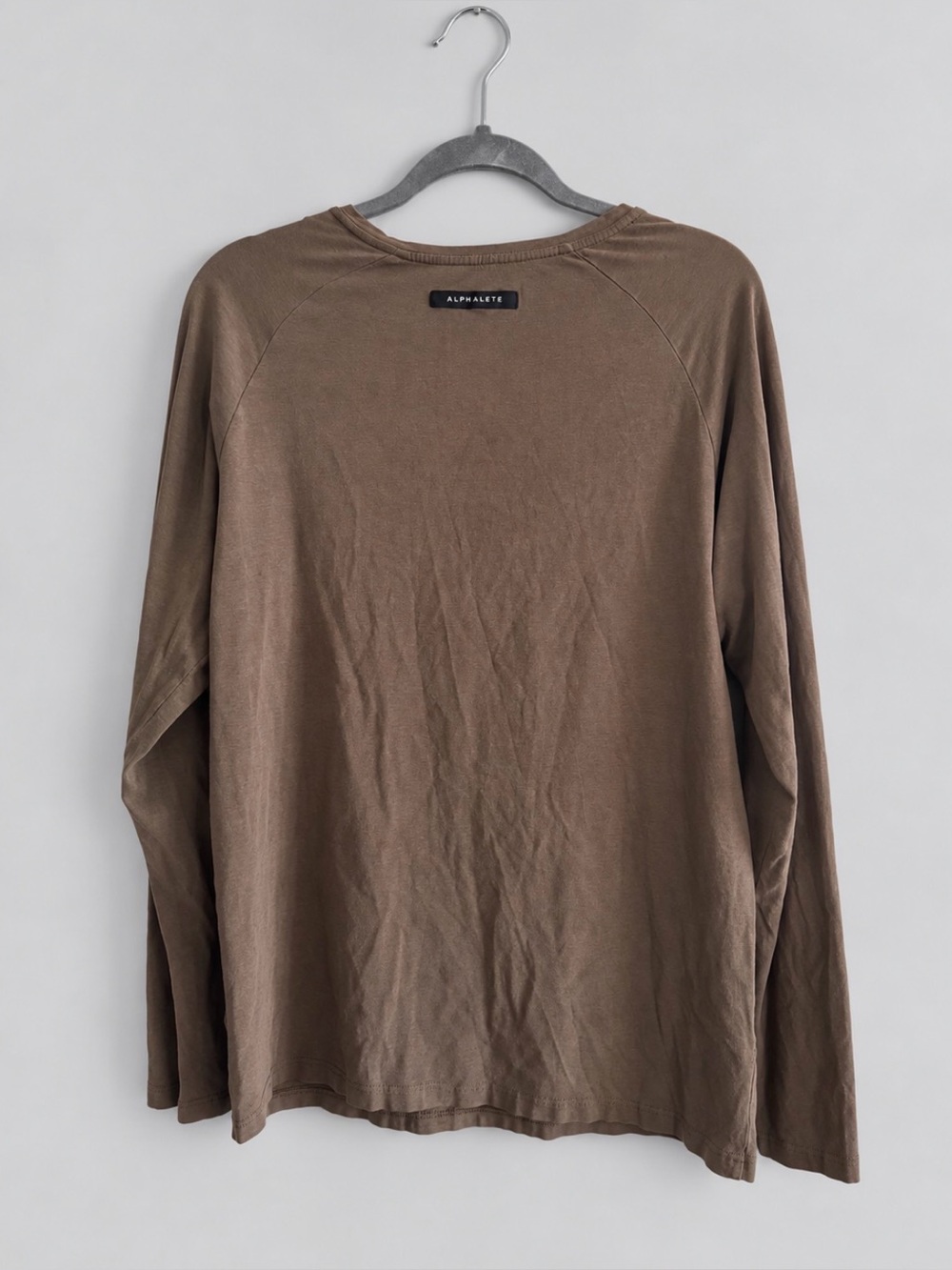 Alphalete Long Sleeve Shirt Medium